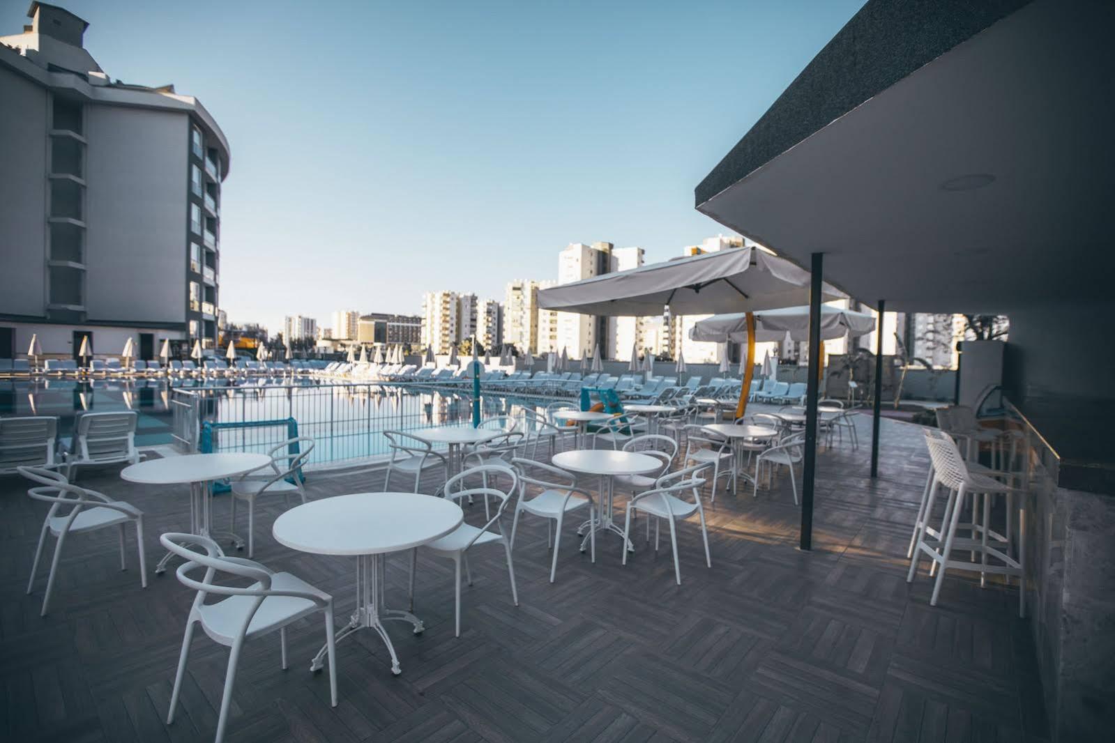 Attalos Smart Lara Star Otel 4*