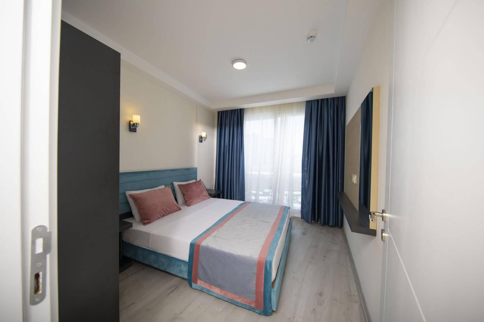 Otel Attalos Smart Lara Star 4*