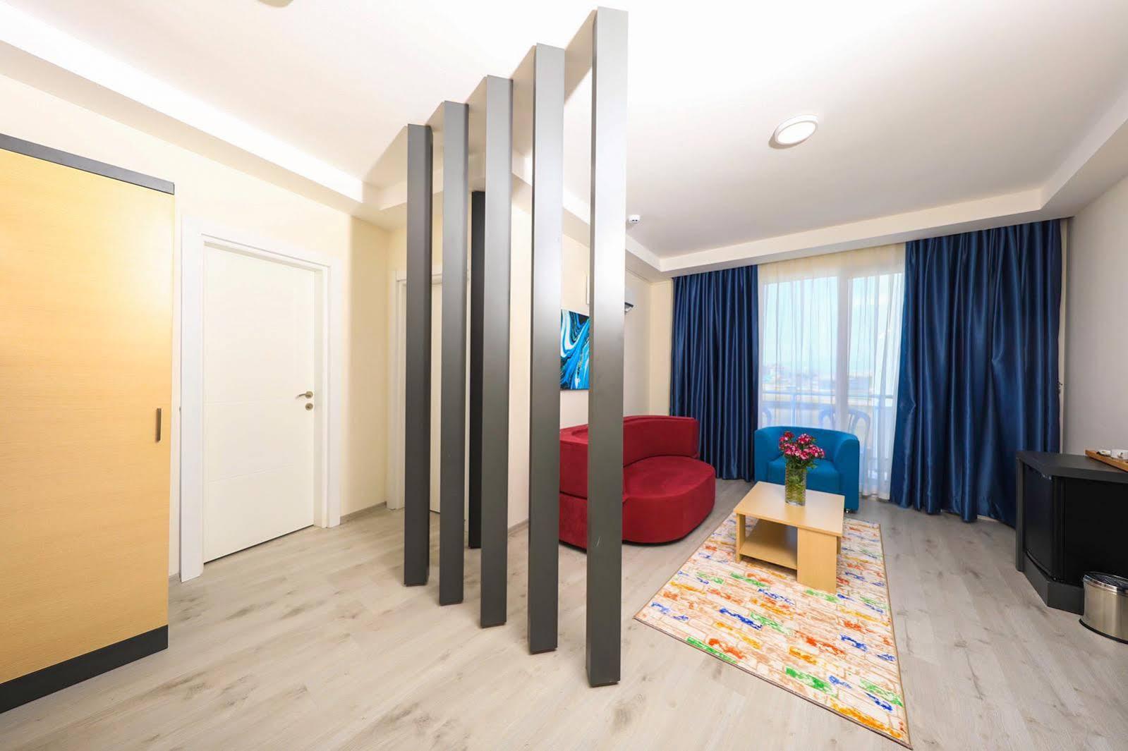 Otel Attalos Smart Lara Star Antalya
